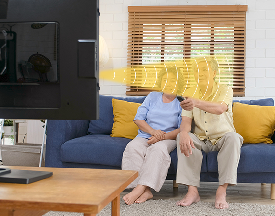 智能電視集成定向音響，個(gè)性化聽(tīng)音，不干擾休息的人。